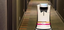 Cadena hotelera Starwood utilizar&aacute; robot botones