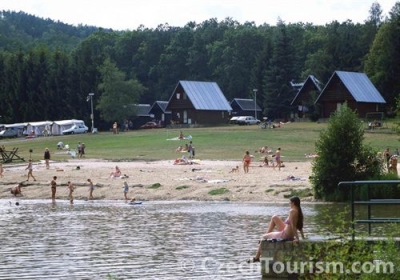 Aplicaci&oacute;n que muestra informaci&oacute;n de los mejores campings del pais en Republica Checa