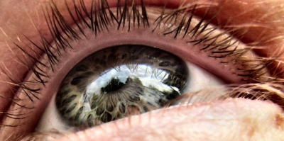 uMoove software revolucionario que permite controlar su tel&eacute;fono con los ojos