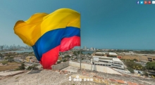 Bandera de Colombia en el Castillo de San Felipe