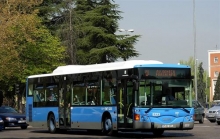 EMT instalar&aacute; wifi de acceso libre y pantallas de tinta electr&oacute;nica mostrando datos del servicio de buses urbanos.