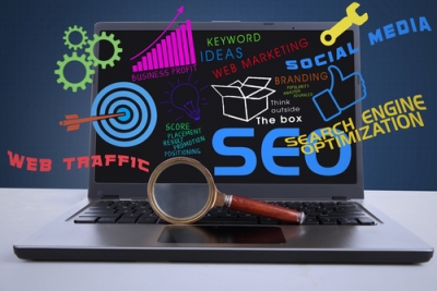 computer with SEO