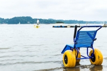 La Uader desarrolla un modelo de sillas de ruedas que puedan acceder a la playa