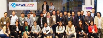 El equipo de #TravelCamperos que particip&oacute; en el evento el pasado jueves 25 de abril