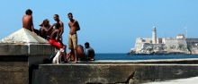 Cuba simboliza su apertura digital anunciando Wi-fi para el Malec&oacute;n