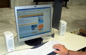 El 60% de los turistas que llegaron a Espa&ntilde;a en 2011 reservaron v&iacute;a web