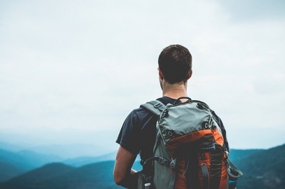 El turismo cae un 83%, aunque la confianza mejora lentamente
